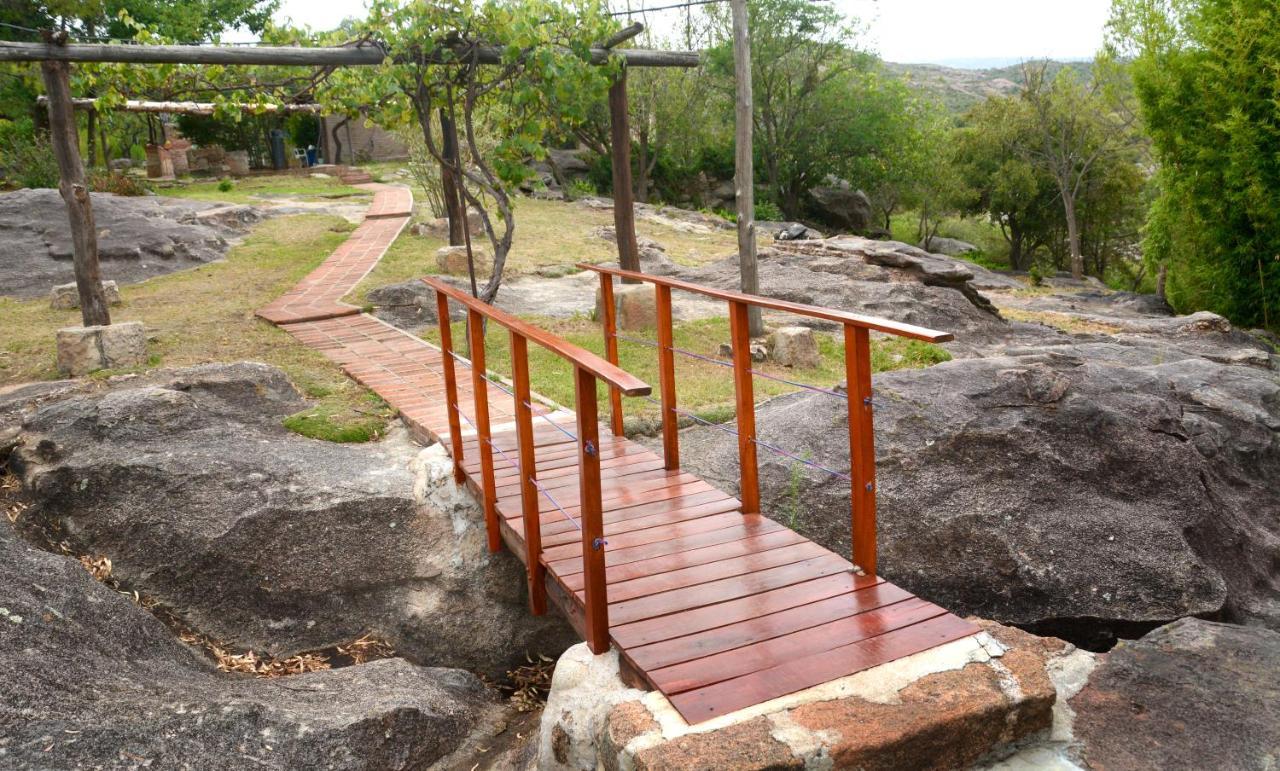 La Toma Complejo De Montana - Cabanas Y Habitaciones En Hosteria مينا كلافيرو المظهر الخارجي الصورة