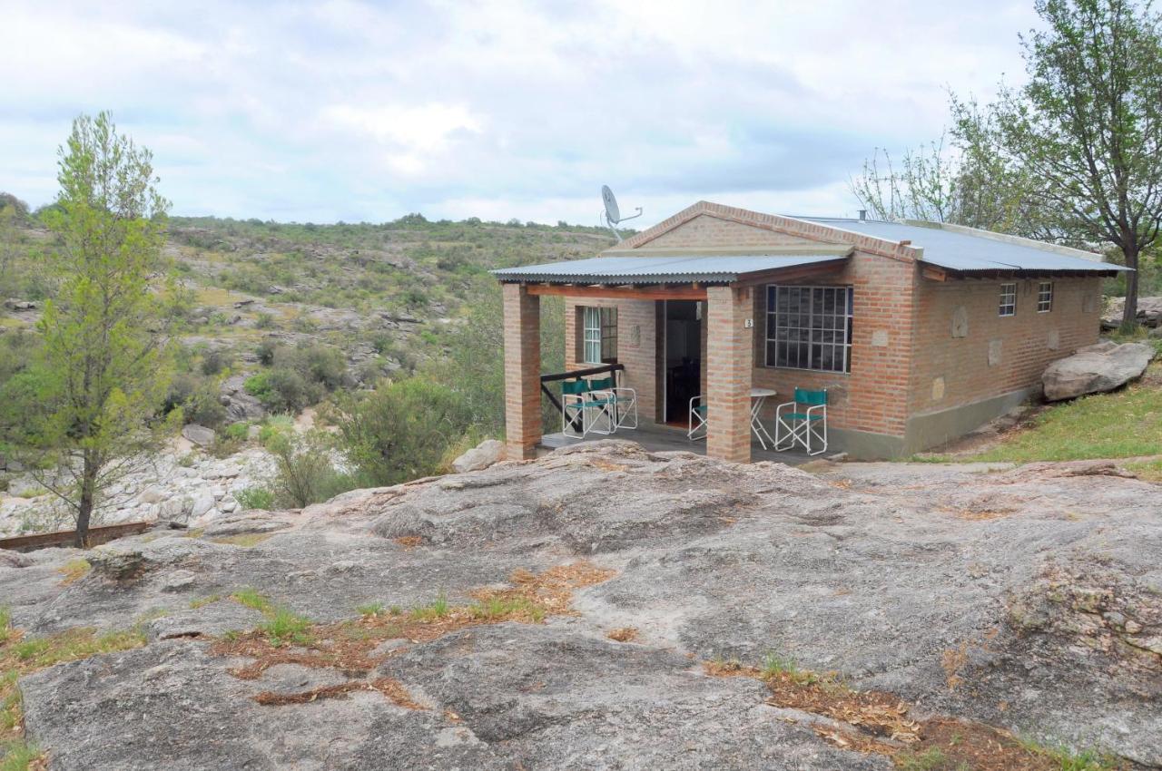 La Toma Complejo De Montana - Cabanas Y Habitaciones En Hosteria مينا كلافيرو المظهر الخارجي الصورة