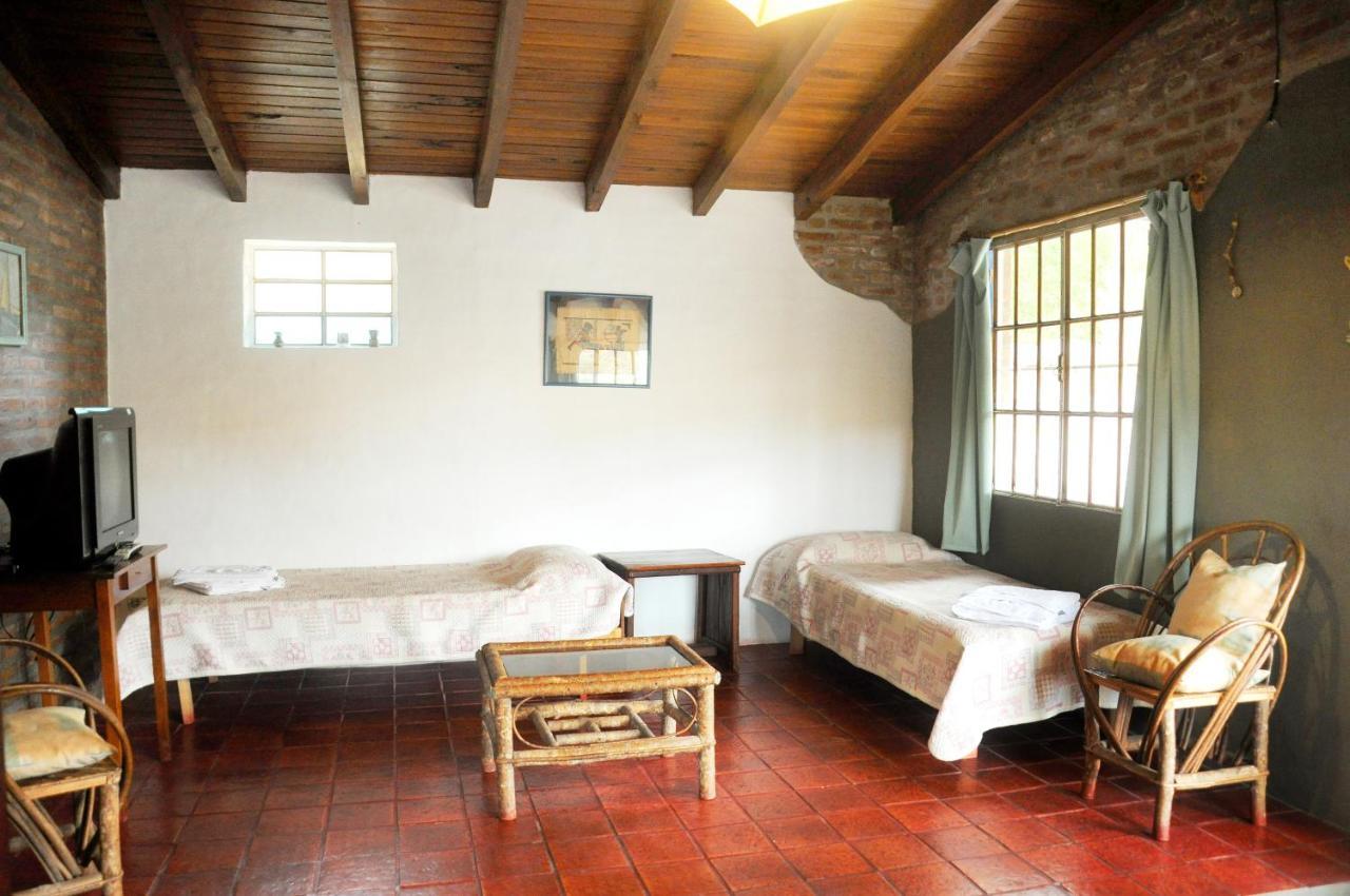 La Toma Complejo De Montana - Cabanas Y Habitaciones En Hosteria مينا كلافيرو المظهر الخارجي الصورة