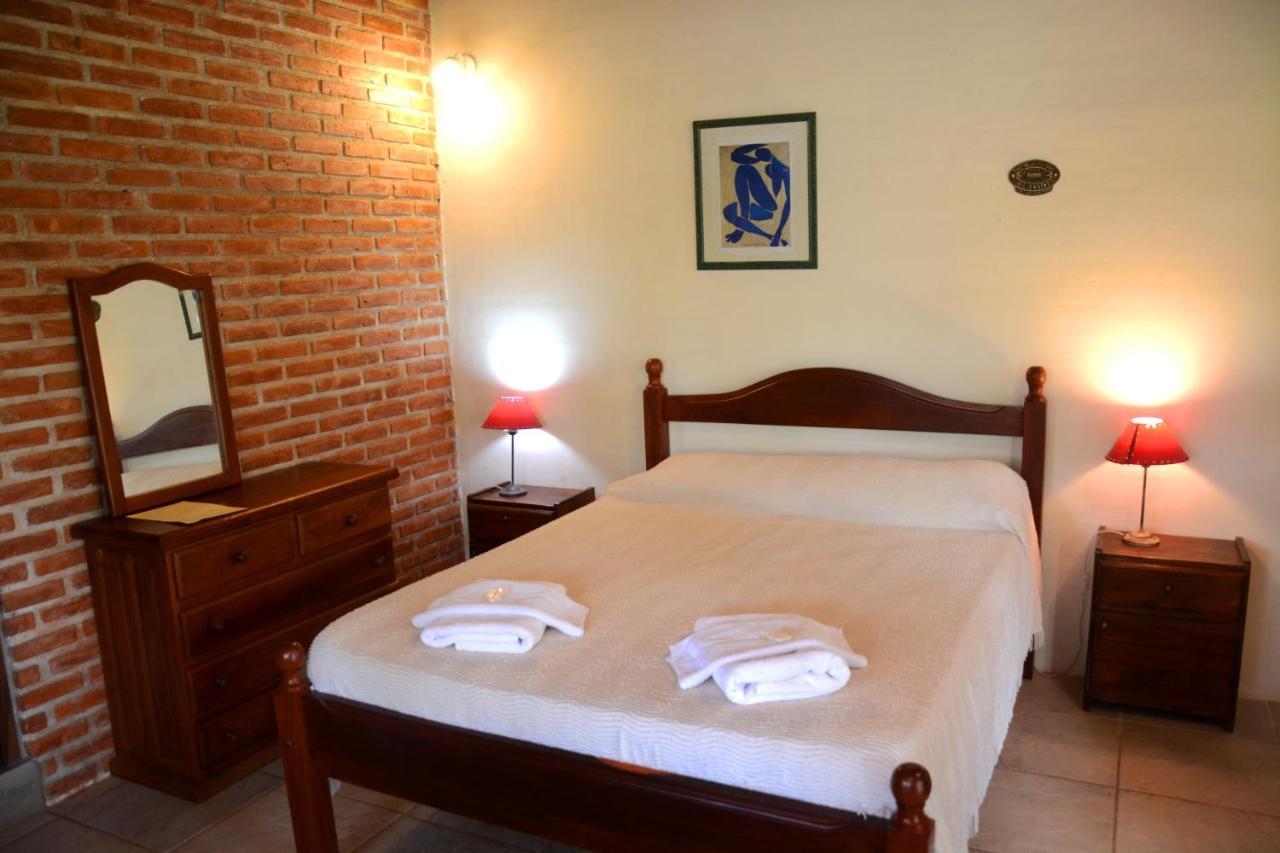 La Toma Complejo De Montana - Cabanas Y Habitaciones En Hosteria مينا كلافيرو المظهر الخارجي الصورة