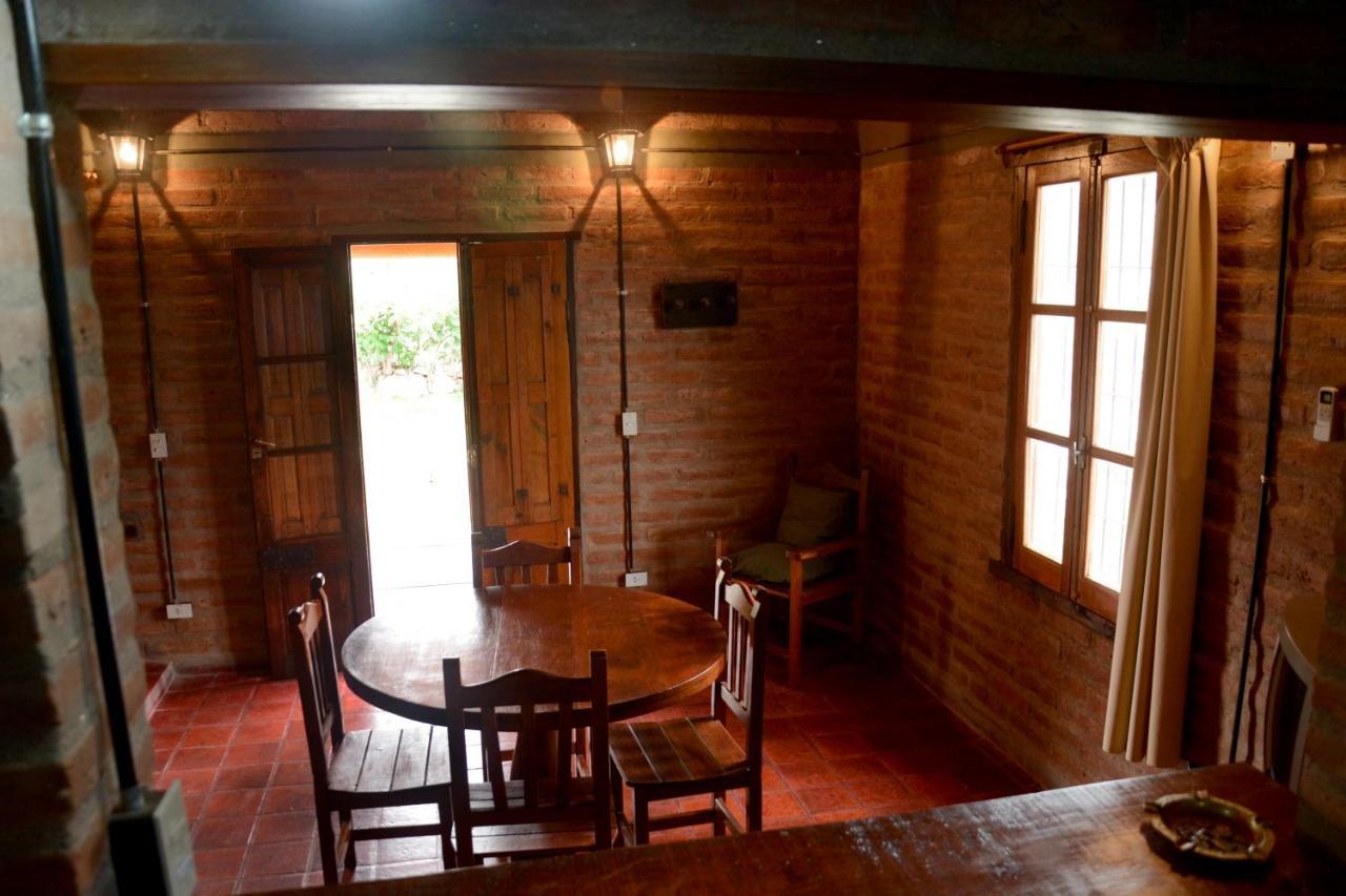 La Toma Complejo De Montana - Cabanas Y Habitaciones En Hosteria مينا كلافيرو المظهر الخارجي الصورة